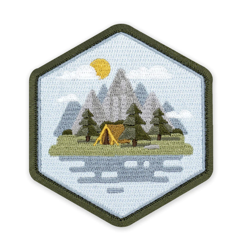 PDW | Summer Campsite 2022 Morale Patch i gruppen PATCHAR hos Equipt AB (40223214)