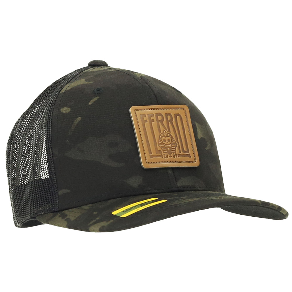 FERRO CONCEPTS | Snapback Trucker Hat | Multicam Black i gruppen HUVUDBONAD hos Equipt AB (FC-DROOP-TRUCKR-MCBLK)