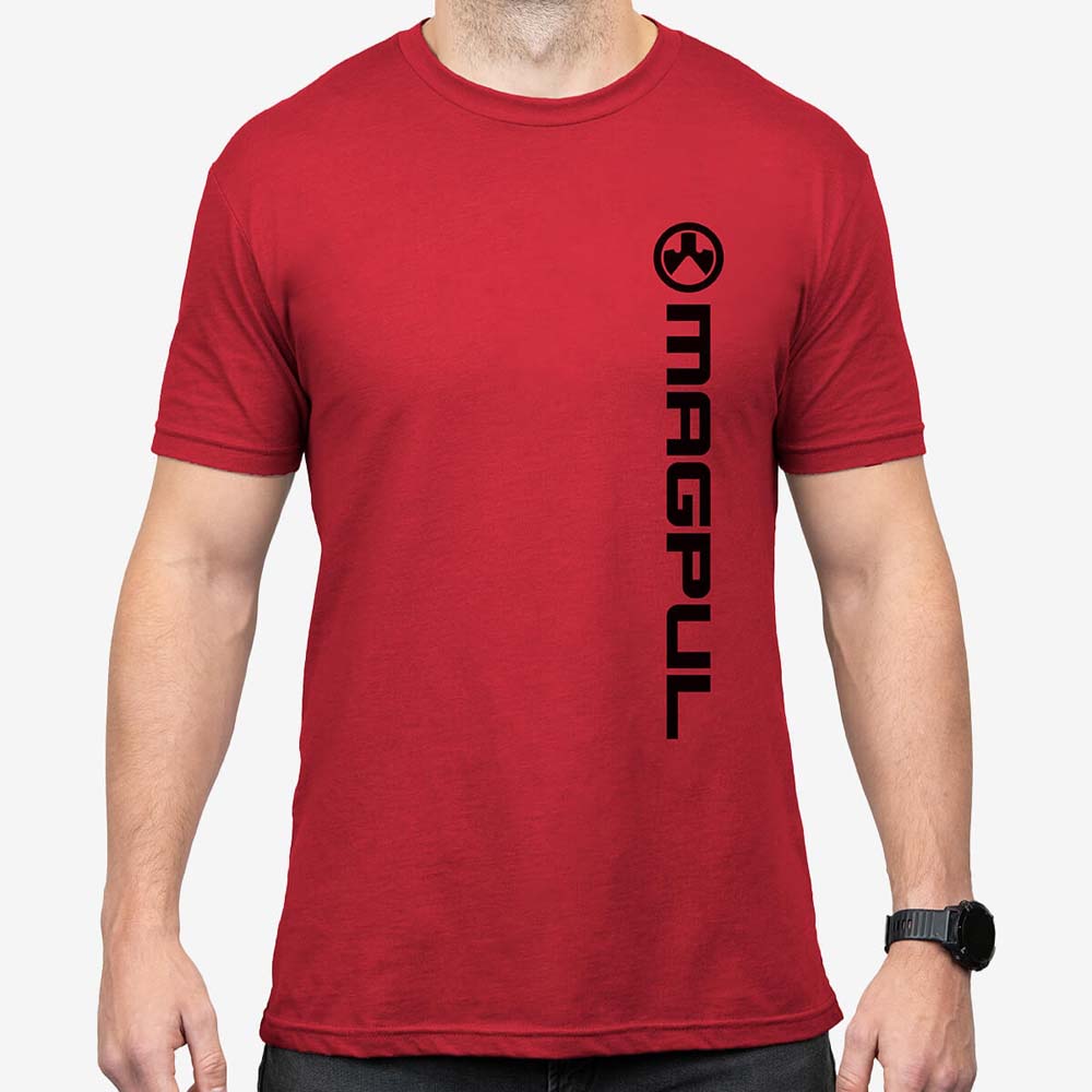 MAGPUL | Vert Logo Cotton T-Shirt | RED i gruppen MAGPUL KAMPANJ hos Equipt AB (MAG1113-610)