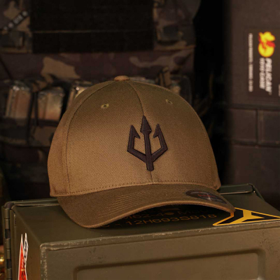 BLACK TRIDENT | TEAM CAP | OLIVE