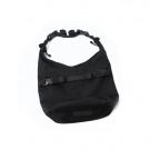 SNIGEL | MEDIUM SCHWUNGVÄSKA 1.1 | SVART SNIGEL | MEDIUM SCHWUNGVÄSKA 1.1 | SVART