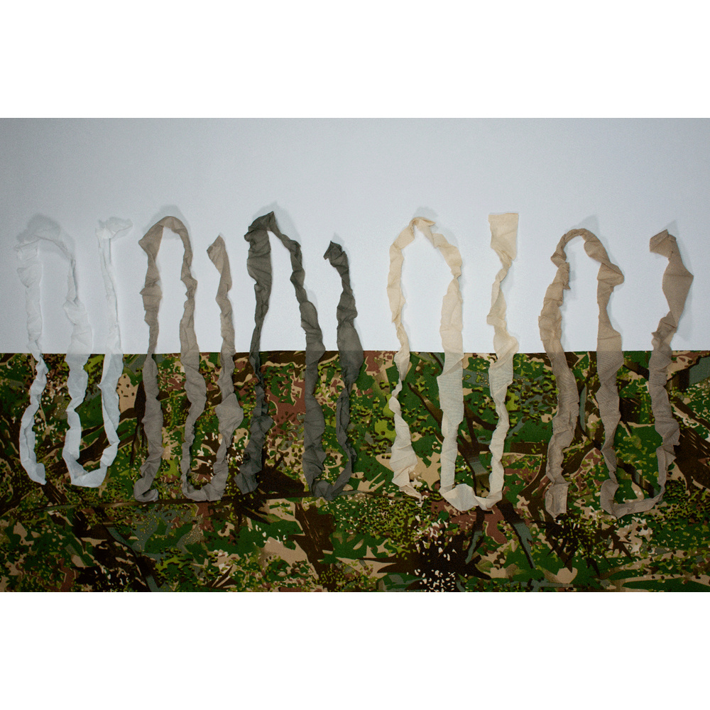 GHOSTHOOD | STRIP SOLID 