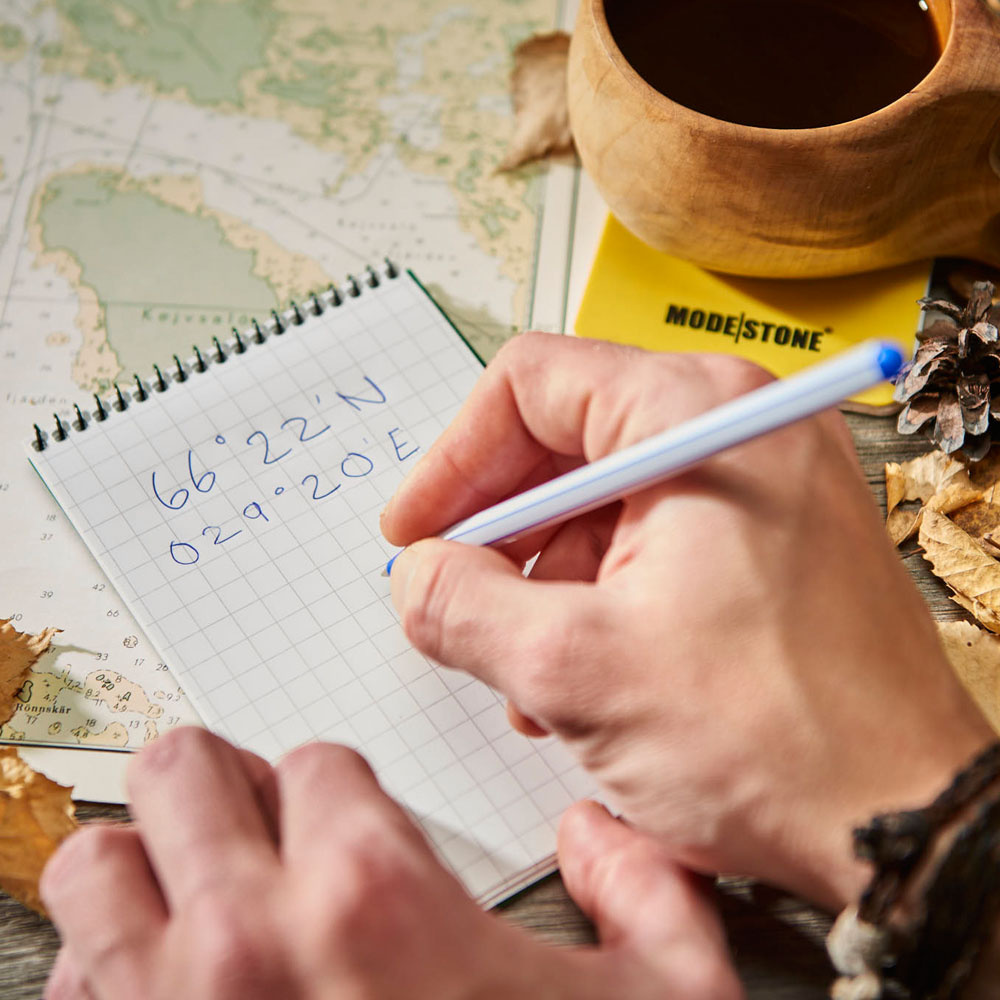 MODESTONE | 76x130 mm Notepad | 50 blad/100 sidor | Svart 