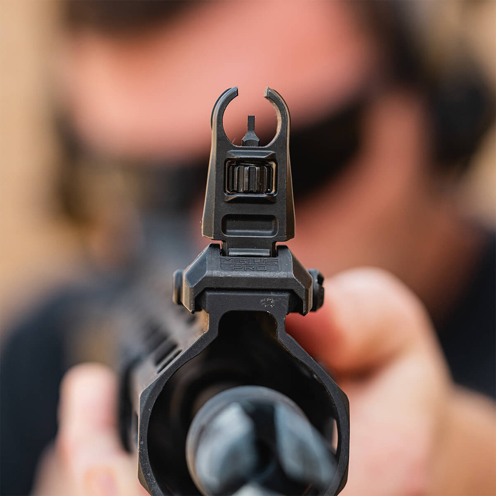 MAGPUL | MBUS Pro Sight - Front Hooded | BLACK