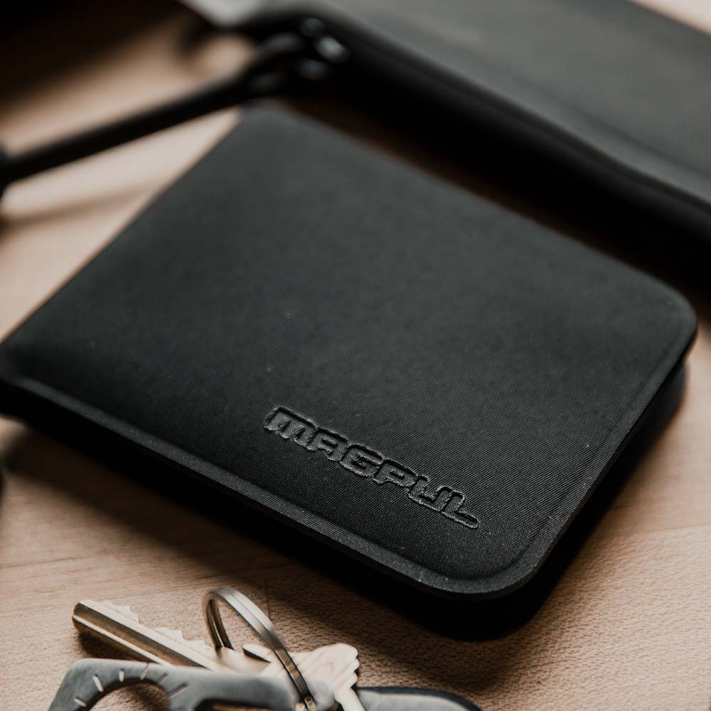 MAGPUL | DAKA� Bifold Wallet | BLK - FDE - GRY - ODG
