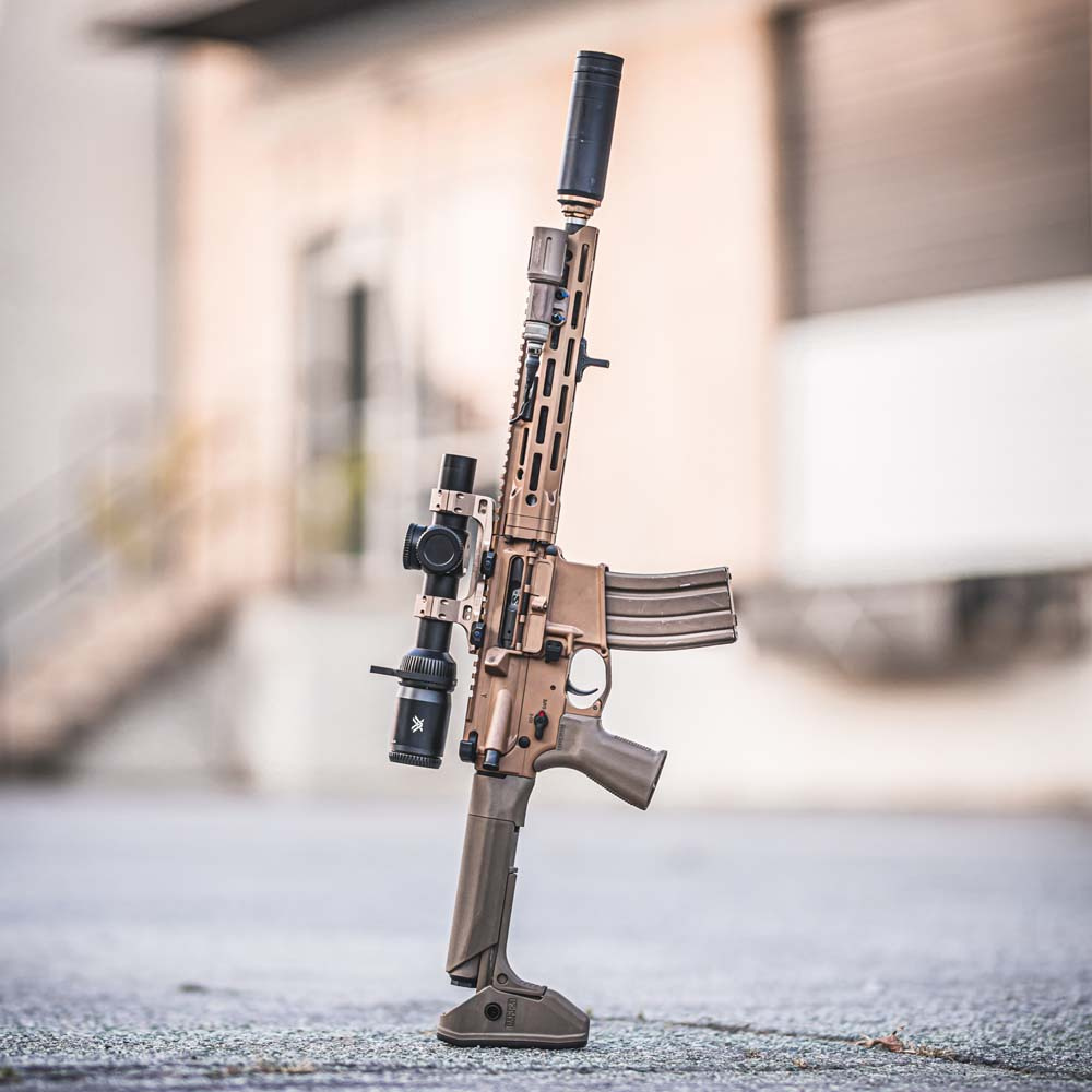 REPTILIA | RECC�E CARBINE | SR-15 / M4 / AR-15